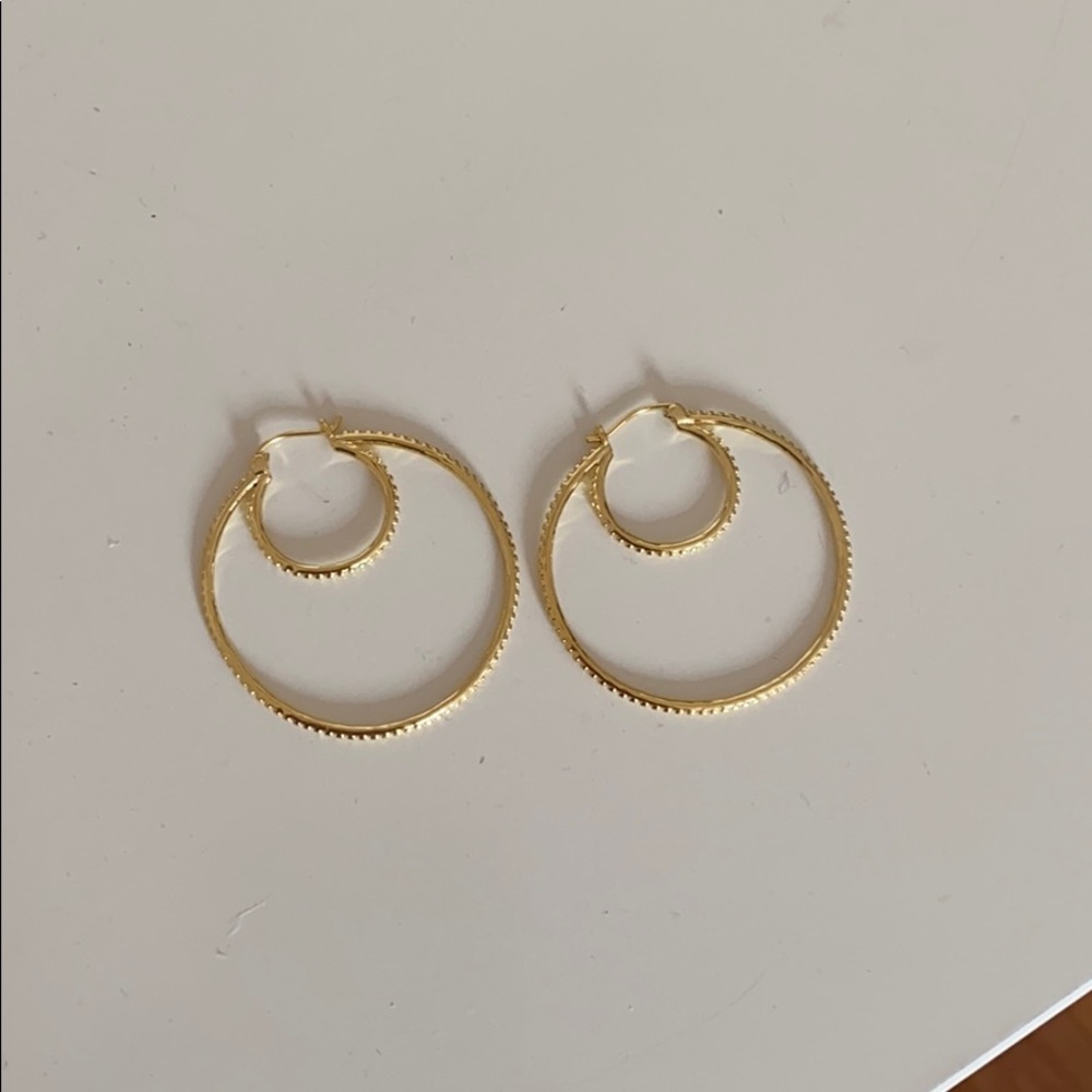 Gorjana hoops